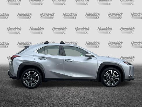 Used 2025 Lexus UX 300h FWD w/ Accessory Package (Z2) image 3