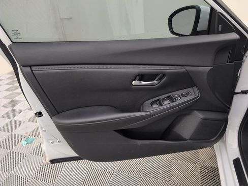 Used 2022 Nissan Sentra SV FWD image 31