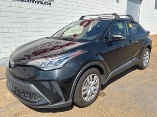 Used 2020 Toyota C-HR LE video 1