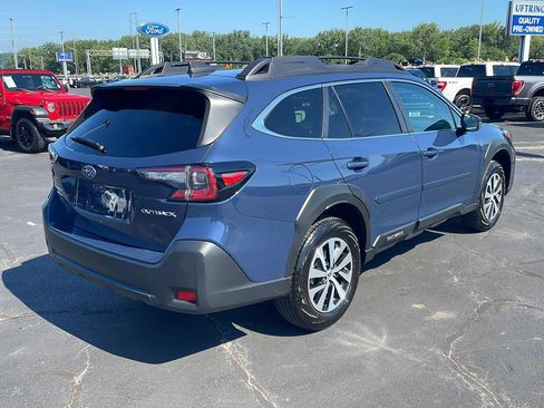 Used 2025 Subaru Outback Premium AWD/4WD image 5