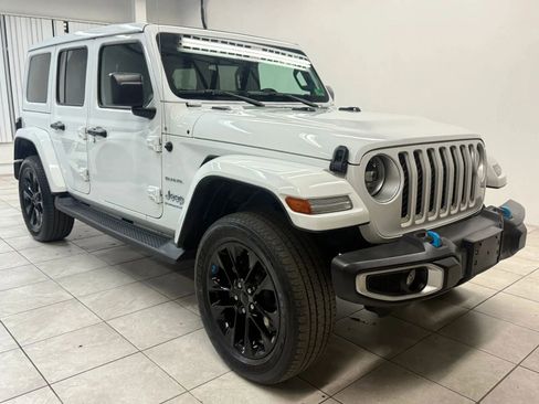 Used 2023 Jeep Wrangler Unlimited Sahara w/ Cold Weather Group image 1