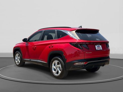 Used 2022 Hyundai Tucson SEL w/ Cargo Package AWD/4WD image 6