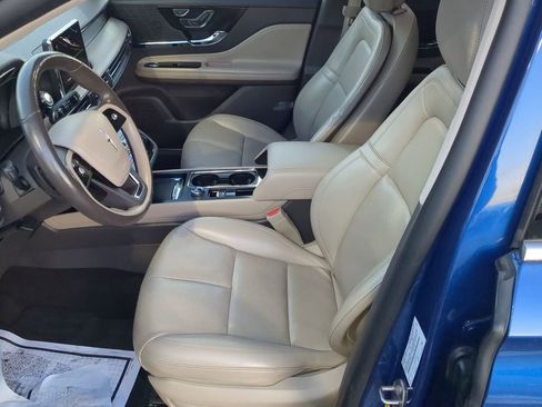 Used 2020 Lincoln Corsair AWD w/ Equipment Group 101A image 12