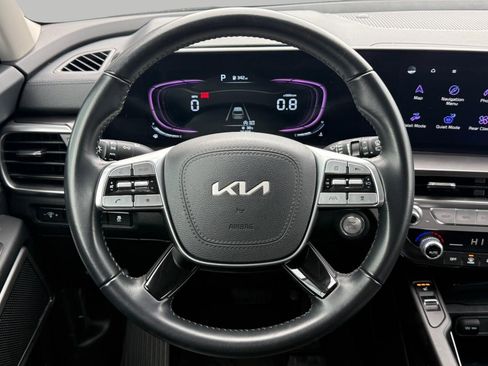 Used 2025 Kia Telluride S image 36