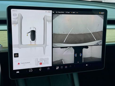 Used 2023 Tesla Model 3 Standard Range RWD image 10