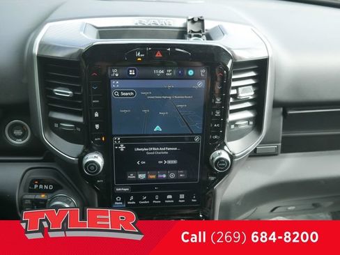 New 2026 RAM 1500 4x4 Crew Cab image 46