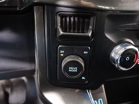 Used 2023 Ford F150 XLT w/ Equipment Group 302A High image 9