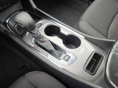 Used 2024 Chevrolet Malibu LT FWD image 28