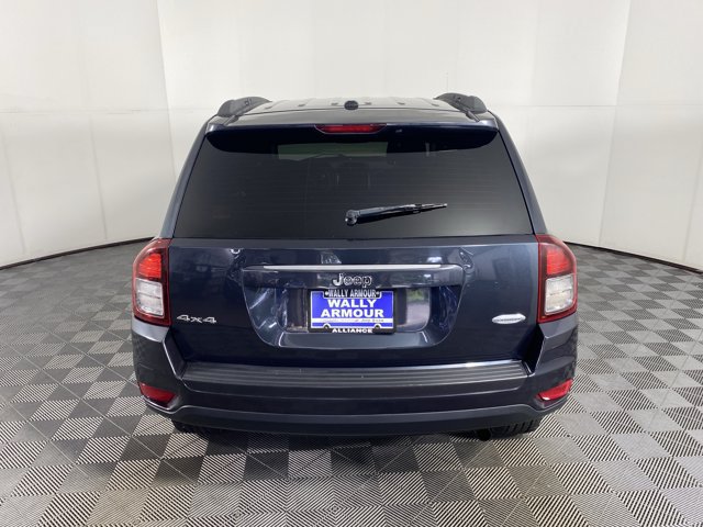 Used 2014 Jeep Compass Latitude AWD/4WD image 6