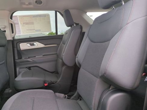 New 2026 Ford Explorer Active RWD image 14