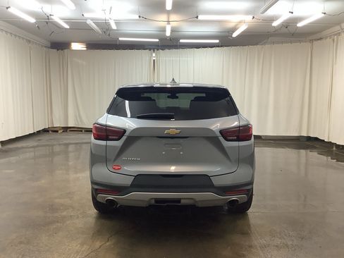Used 2025 Chevrolet Blazer LT FWD image 6