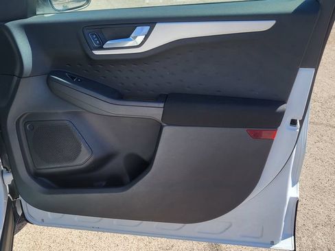 Used 2020 Ford Escape SE AWD/4WD image 16
