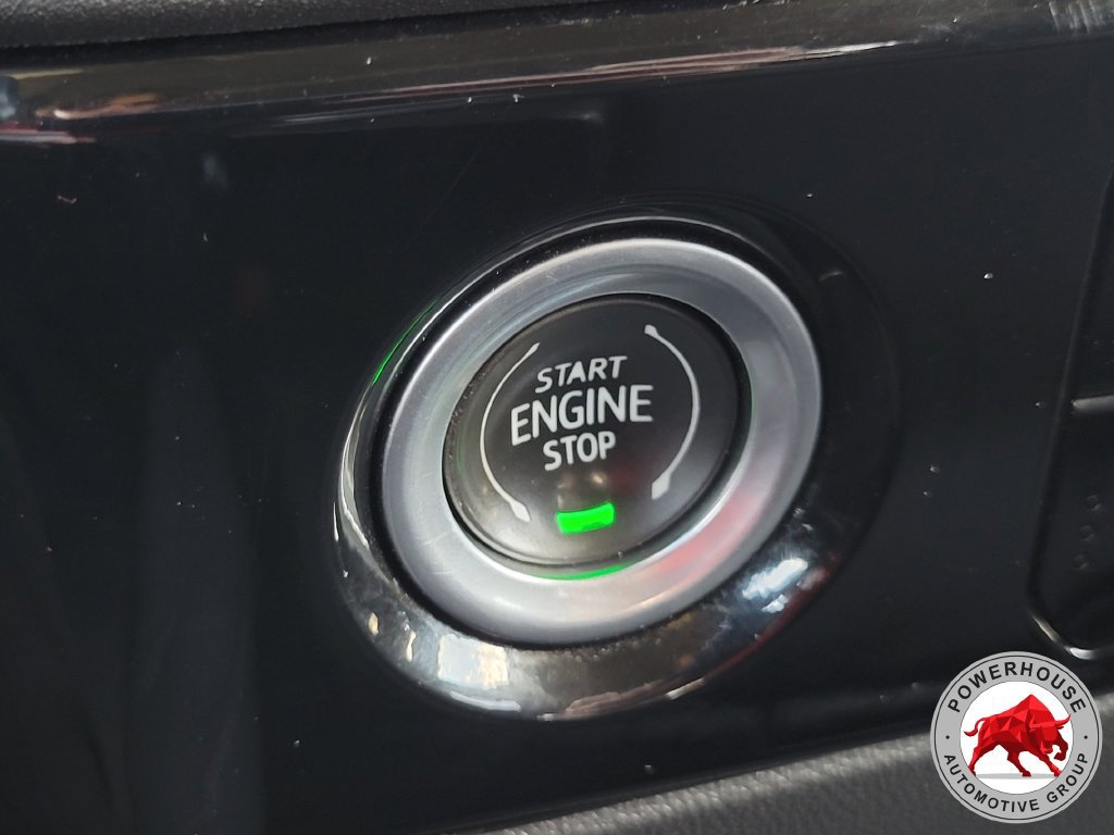Used 2022 Chevrolet Silverado 1500 LT AWD/4WD image 36
