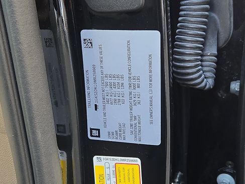 Used 2021 GMC Yukon Denali w/ Denali Ultimate Package image 27