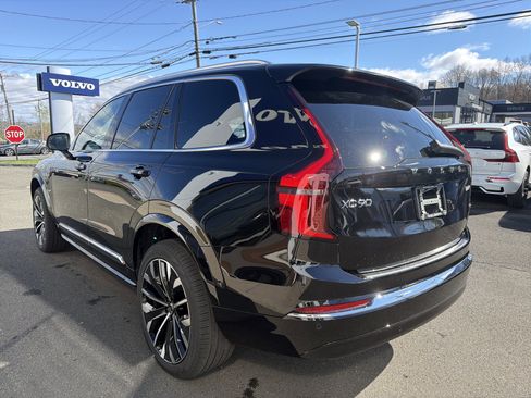New 2026 Volvo XC90 T8 Plus w/ Protection Package Premier AWD/4WD image 3