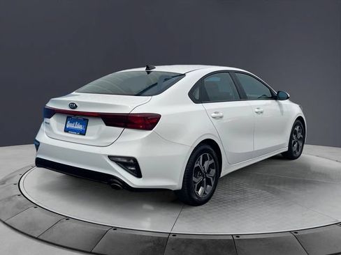Used 2020 Kia Forte LXS FWD image 5