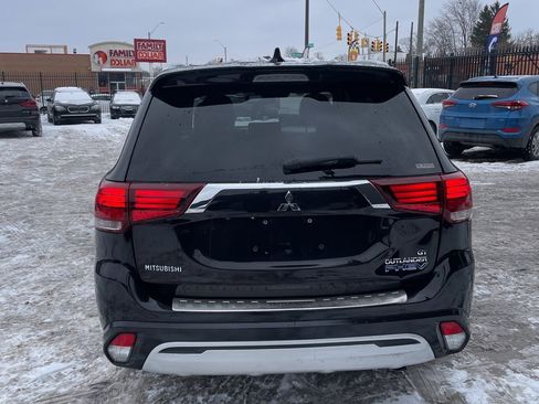Used 2019 Mitsubishi Outlander GT image 4
