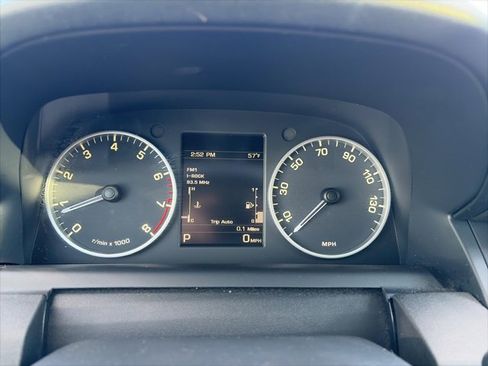 Used 2016 Land Rover LR4 HSE Silver Edition image 19