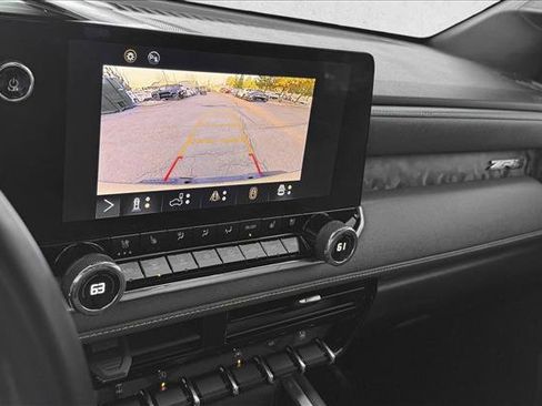 Used 2023 Chevrolet Colorado ZR2 w/ ZR2 Convenience Package III image 15