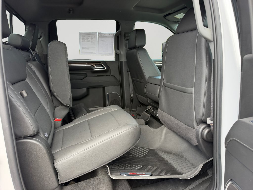 Used 2025 Chevrolet Silverado 2500 LT w/ Trail Boss Package AWD/4WD image 9
