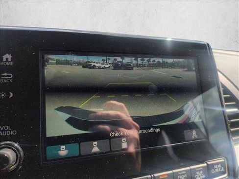 Used 2021 Honda Odyssey EX-L image 13