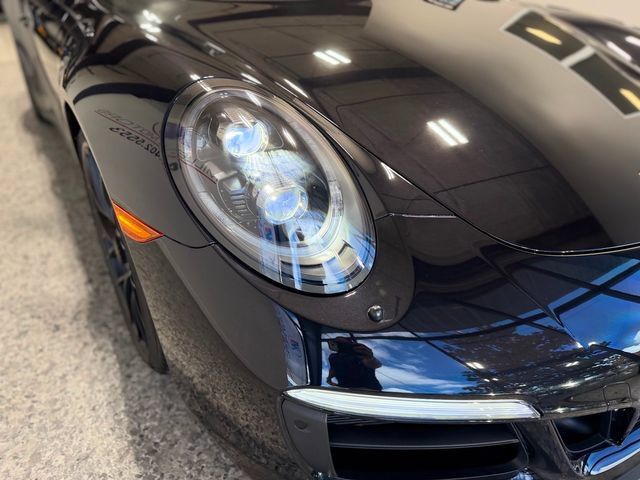 Used 2018 Porsche 911 Carrera GTS RWD image 48