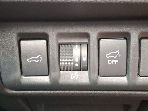 Used 2024 Subaru Outback Touring AWD/4WD image 24
