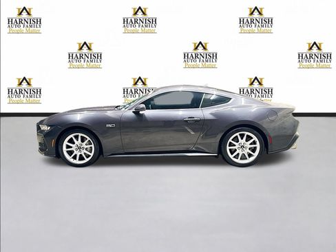 Used 2024 Ford Mustang GT Premium RWD image 10