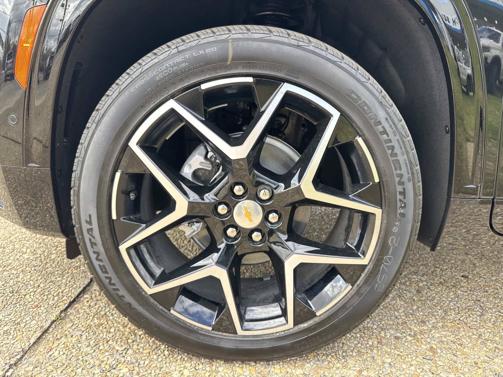 New 2026 Chevrolet Traverse High Country FWD image 3