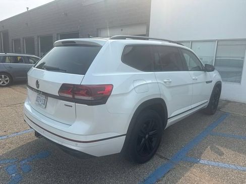 Used 2023 Volkswagen Atlas SEL R-Line AWD/4WD image 5