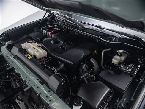 Used 2023 Toyota Tundra Limited w/ TRD Off-Road Package image 11