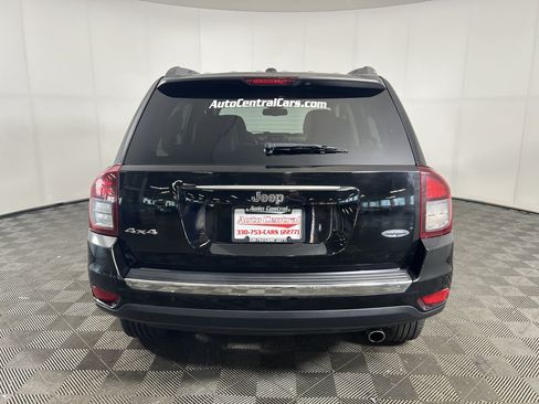 Used 2016 Jeep Compass Latitude AWD/4WD image 5