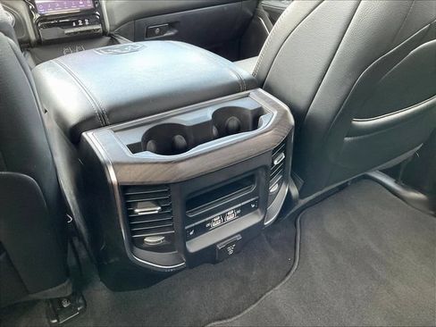 Used 2025 RAM 1500 Laramie AWD/4WD image 13