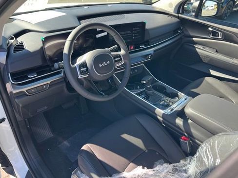 New 2026 Kia Carnival SX FWD image 13