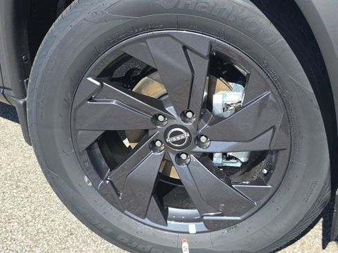 New 2026 Nissan Rogue SV w/ Cold Weather Package image 8