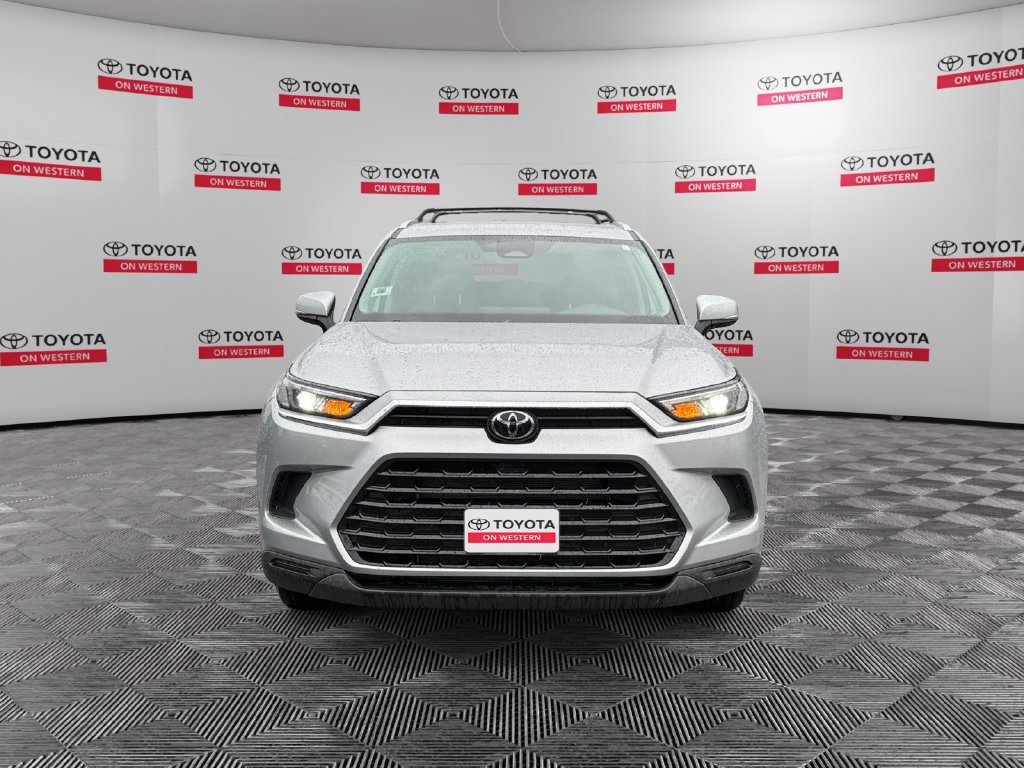 Certified 2026 Toyota Grand Highlander AWD image 2