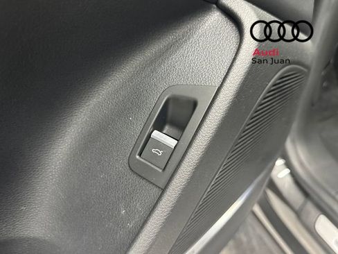 Used 2021 Audi Q8 Premium Plus w/ Premium Plus Package image 29