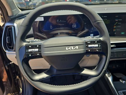 New 2026 Kia Sorento S FWD image 28