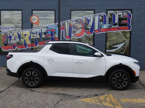 Used 2023 Hyundai Santa Cruz SEL Premium AWD/4WD image 27