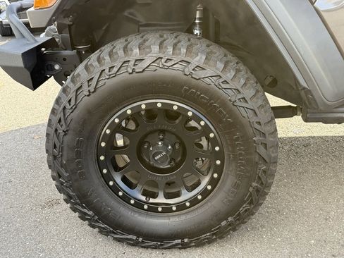 Used 2024 Jeep Wrangler Unlimited Rubicon 4xe w/ Safety Group image 9