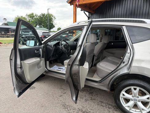 Used 2009 Nissan Rogue SL w/ Premium Pkg AWD/4WD image 7