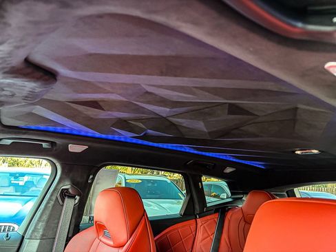 Used 2026 BMW XM Label Red image 10