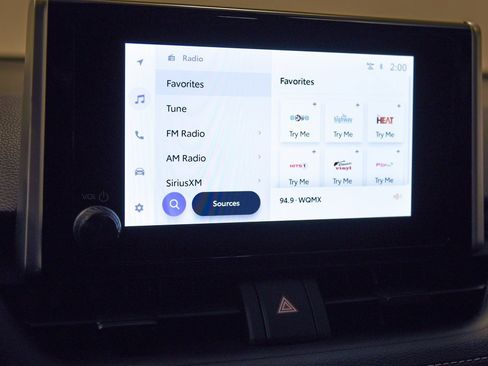 Used 2025 Toyota RAV4 XLE image 8