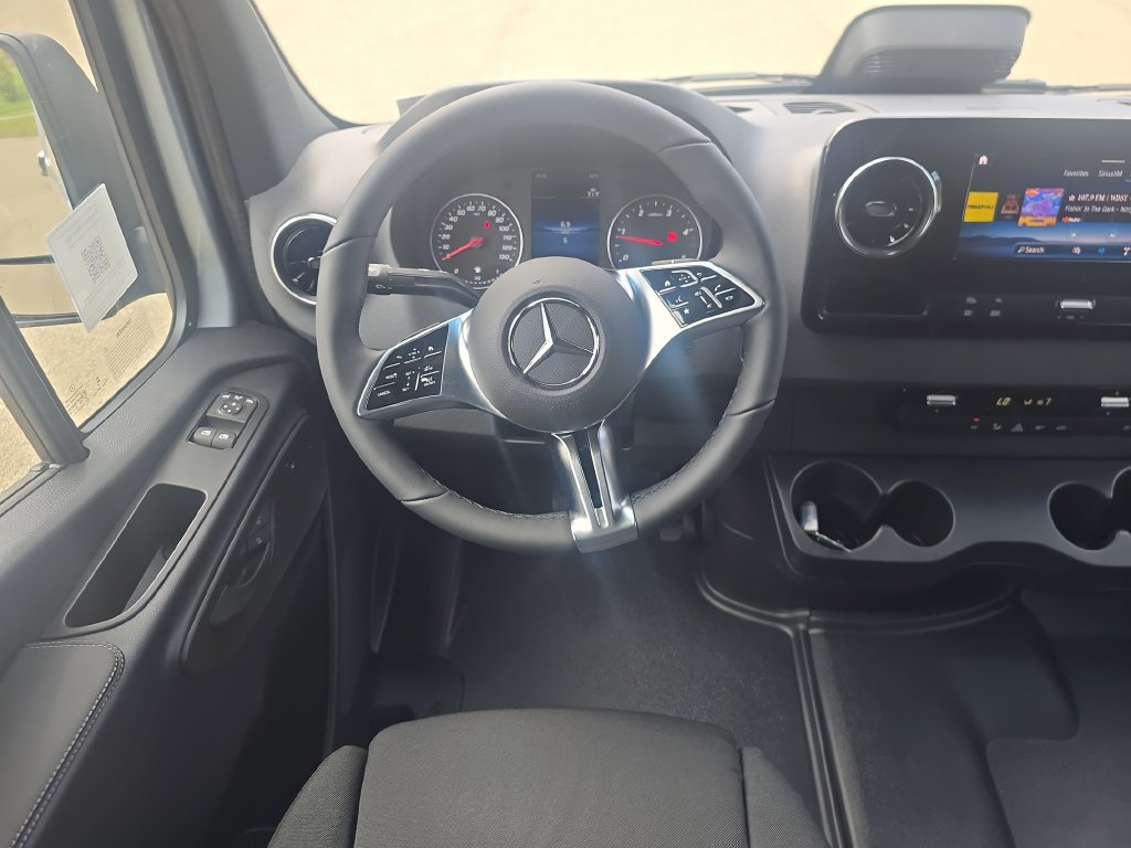 New 2026 Mercedes-Benz Sprinter 2500 image 13