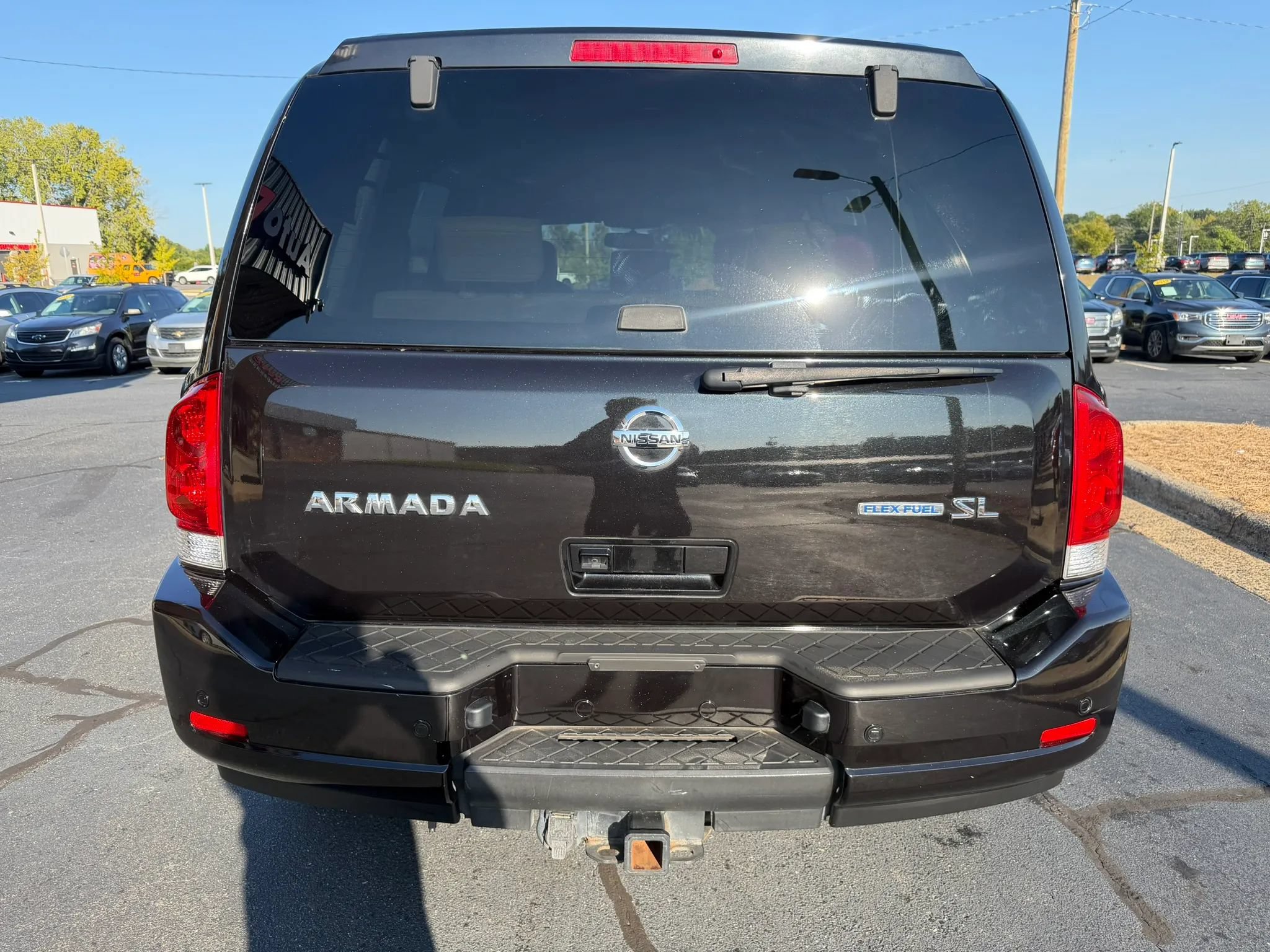 Used 2012 Nissan Armada SL w/ DVD FES Pkg RWD image 6