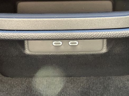 New 2026 Mercedes-Benz E 350 Sedan image 38