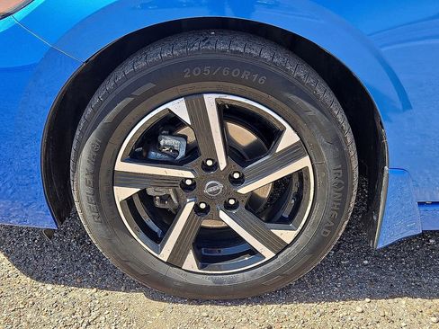 Used 2024 Nissan Sentra SV w/ All-Weather Package image 10