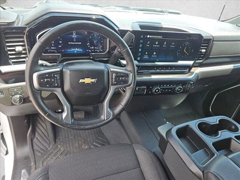 Used 2026 Chevrolet Silverado 2500 LT AWD/4WD image 17