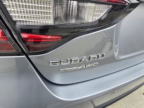 Used 2022 Subaru Legacy Limited w/ Popular Package #3 AWD/4WD image 9