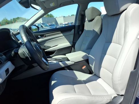 Used 2018 Honda Accord EX-L image 11